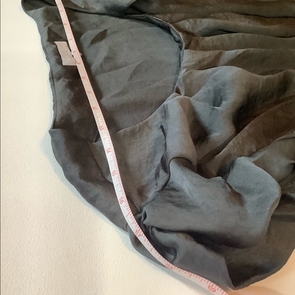 Violet & Claire Flowy Pleated Gray Dress Top 1X - Picture 6 of 13